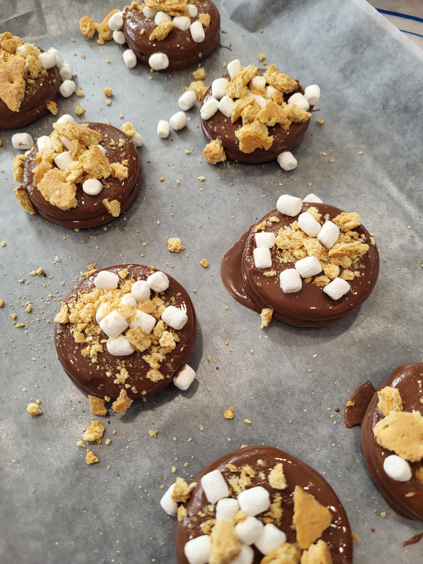 Smore's Oreo Bombs